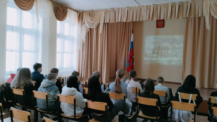 Урок мужества " Крейсер Варяг".